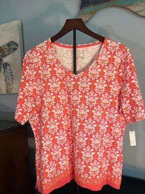 Talbots Coral and White Floral V-Neck Short Sleeve Top